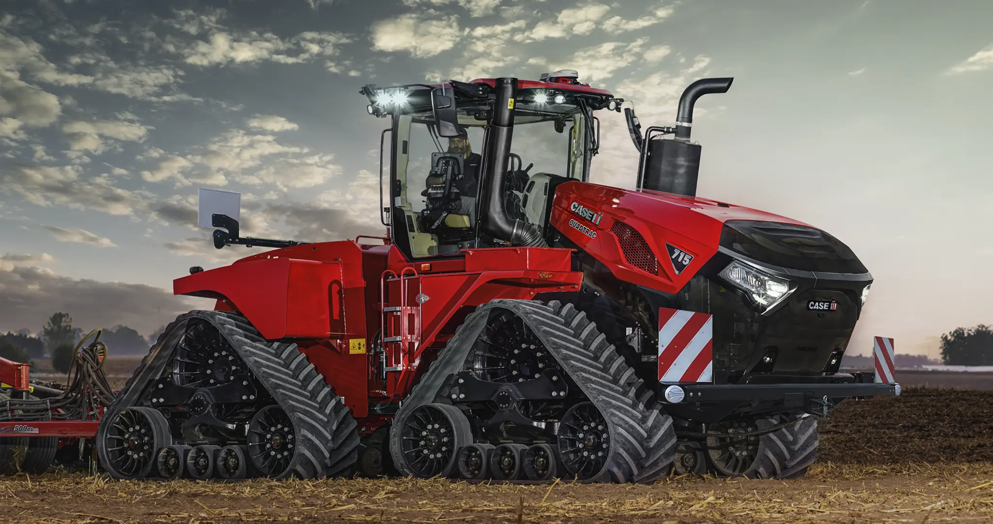 CASE IH трактор у полі